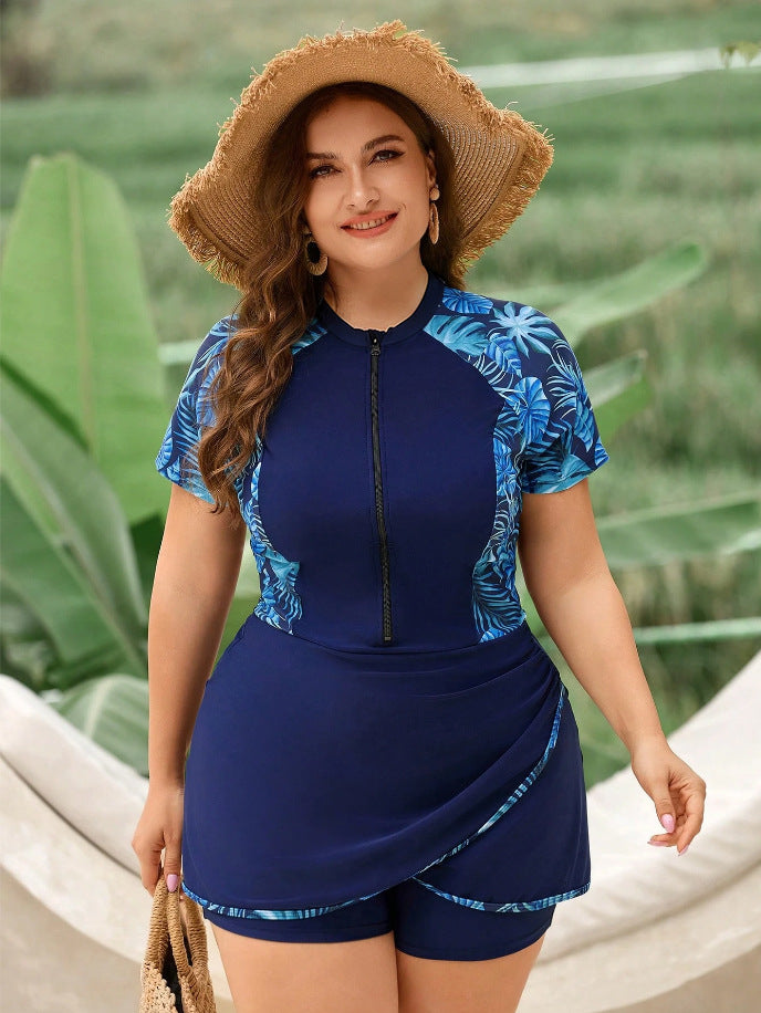 Damen modischer Schwimmanzug mit kurzem Rock Drune