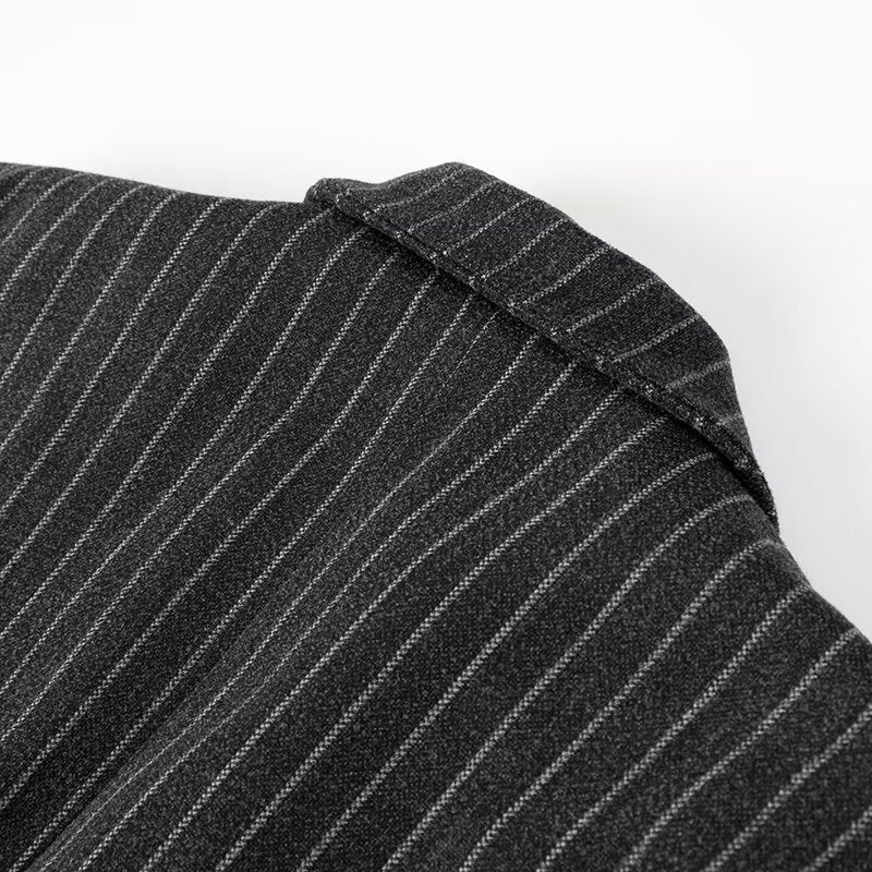 Damen Longline-Wollmixmantel mit Nadelstreifen, tailliertem Revers und Pattentaschen Drune
