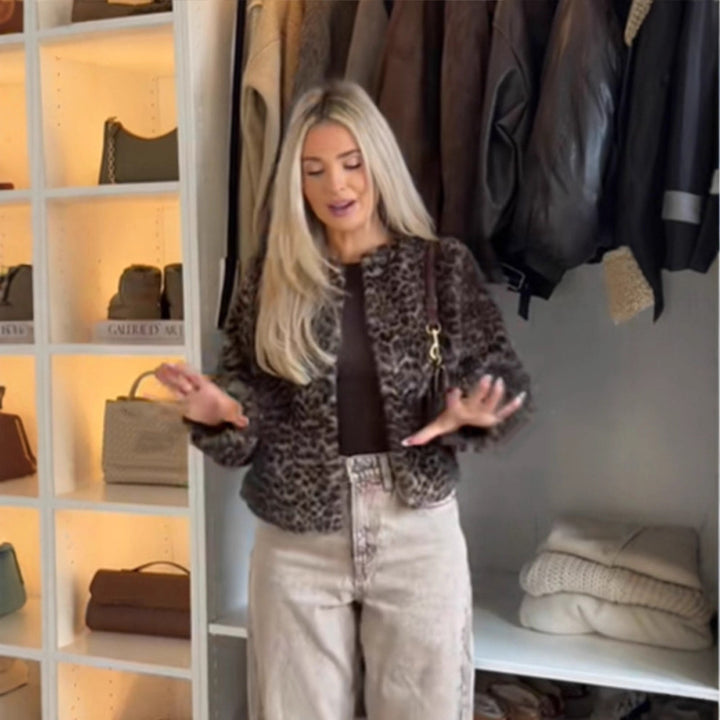 Damen Kurz geschnittener Kunstpelz-Blouson mit Leoprint und kastiger Silhouette Drune