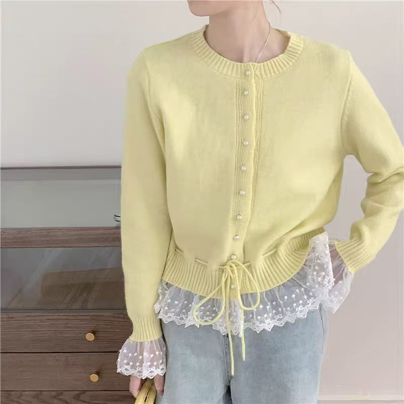 Damen romantischer Strick-Cardigan mit Spitze und Knopfdetails Drune