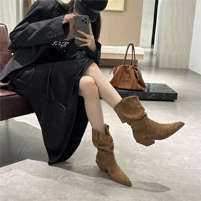 Damen Slouch-Cowboystiefel mit spitzer Zehenpartie und sculpted Kitten-Absatz Drune