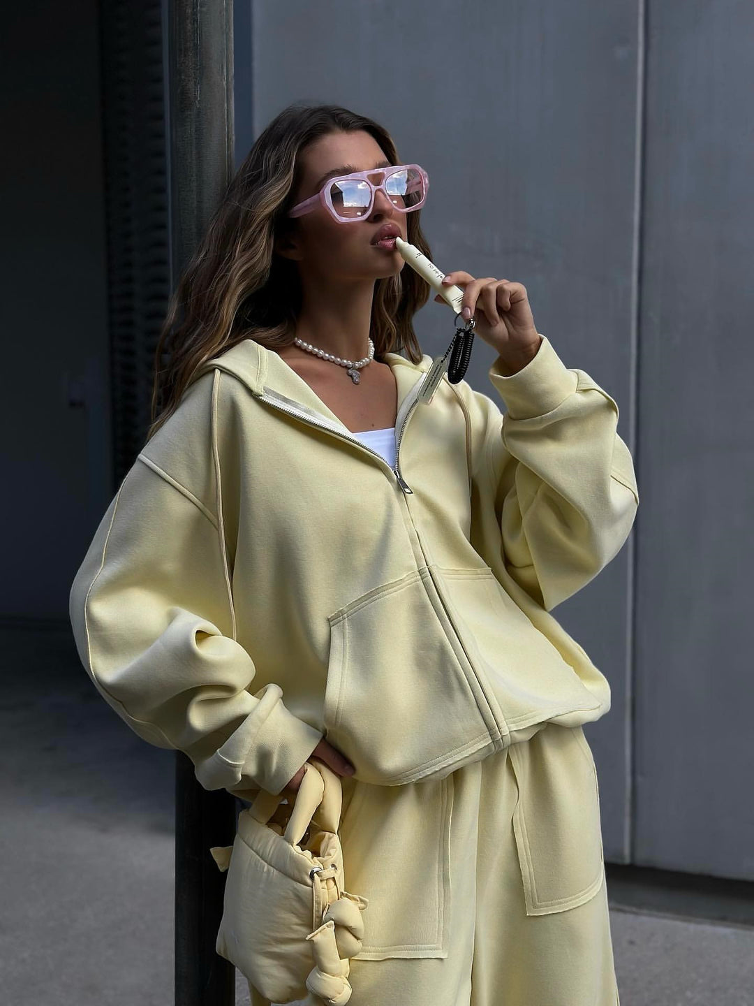 Damen bequeme und lässige Kapuzenjacke mit weitem Schnitt und passenden Jogginghosen Drune