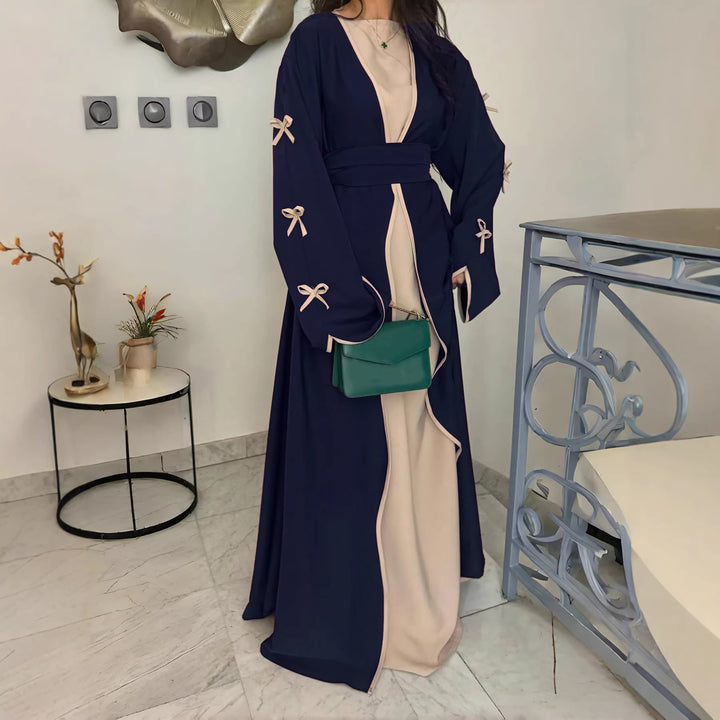 Damen nan elegante Abaya-Kaftan mit weitem Trompetenärmel, kontrastierender Passe und Wickelgürtel Drune