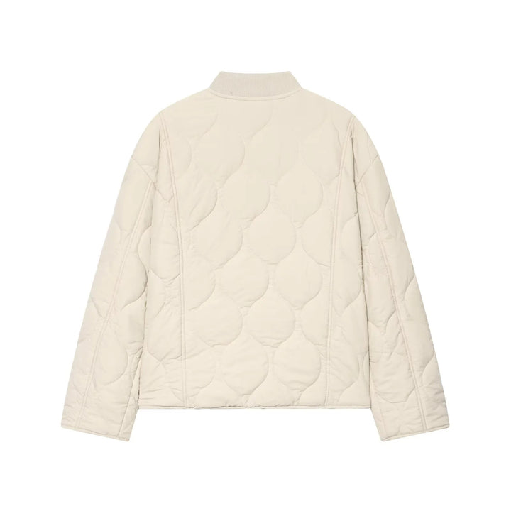 Damen nan wattierte Steppjacke mit kastiger Silhouette, geripptem Stehkragen und aufgesetzten Pattentaschen Drune