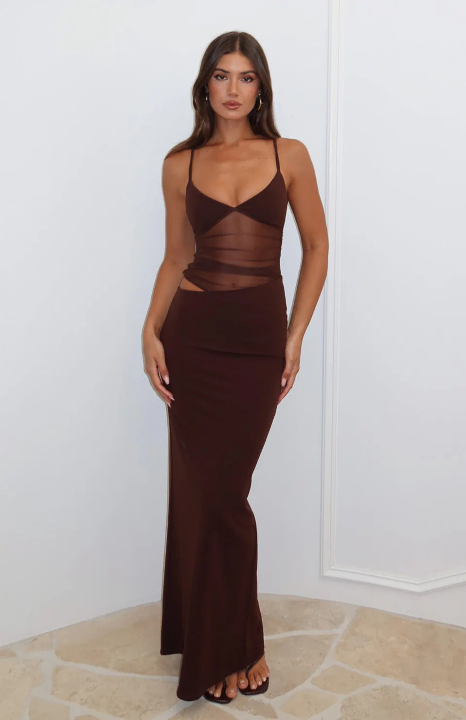 Damen Elegantes Stretch-Maxikleid mit transparenten Einsätzen und spaghetti Trägern Drune
