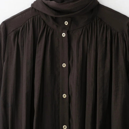 Damen Locker fallende Chiffon‑Bluse mit Schalkragen, Knopfleiste und Ballonärmeln Drune