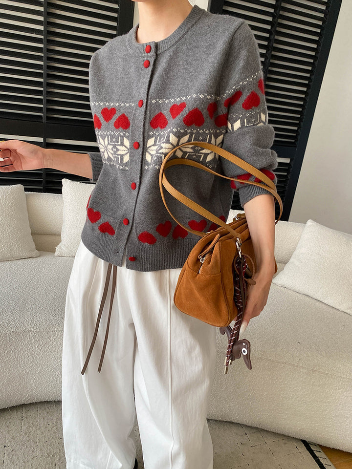 Damen gestrickte Jacke mit Herzmustern und Knopfverschluss Drune