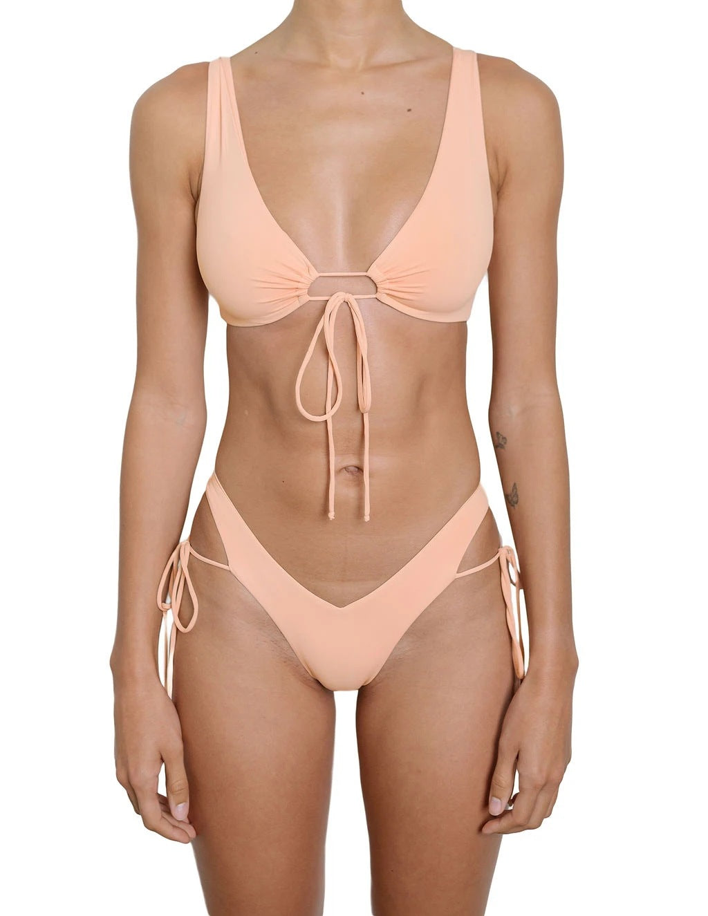 Damen Triangel-Bikini mit innovativem Schnitt und verstellbaren Seitenbändern Drune