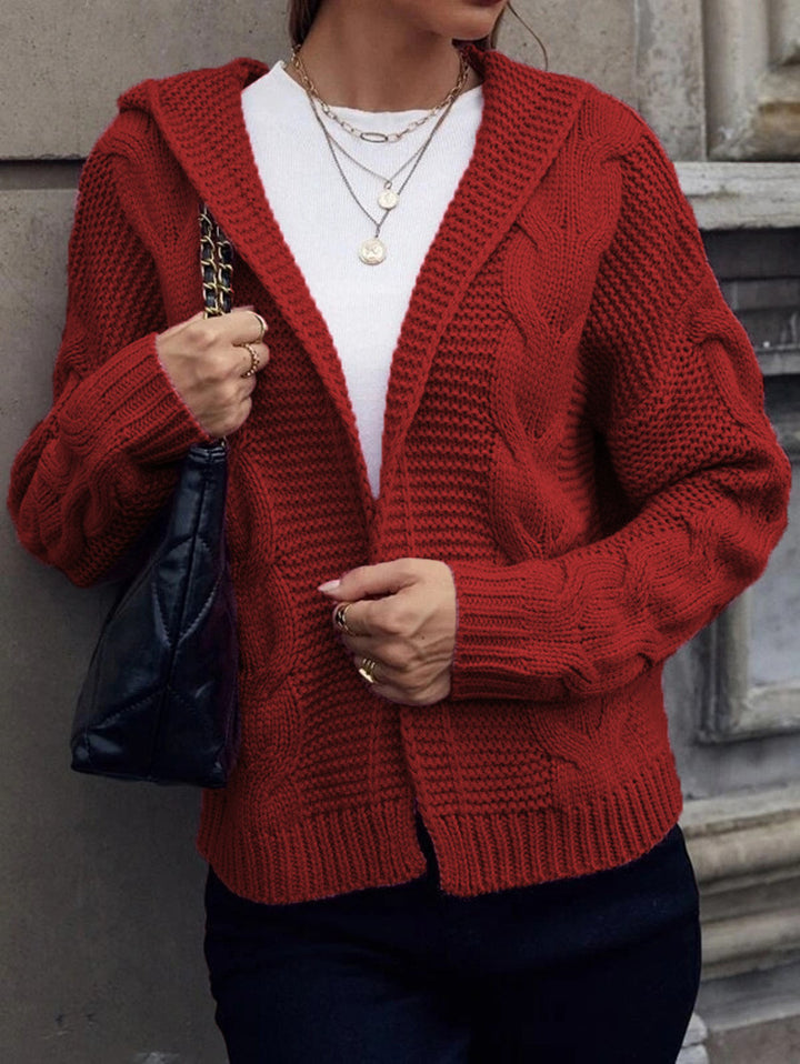 Damen Grobstrickjacke mit Kapuze und Zopfmuster Drune