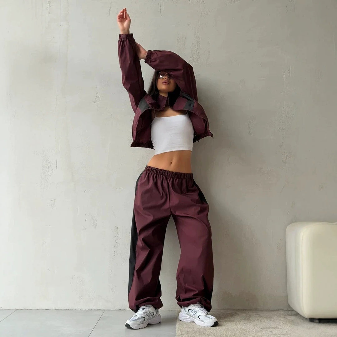 Damen Zweiteiliges Track-Set mit Cropped-Windjacke und weitem Jogger Drune