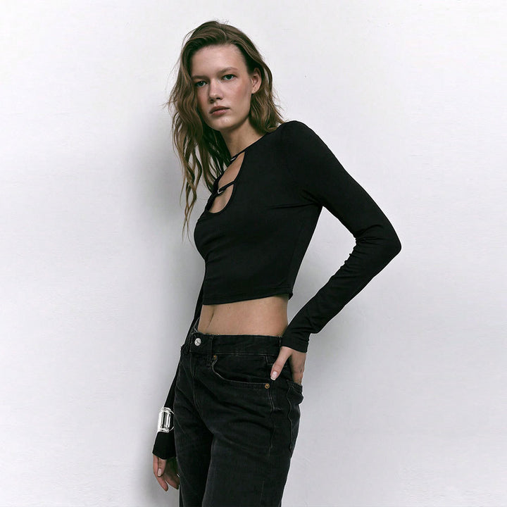 Damen cropped Langarmshirt mit modischem Cut-Out und dekorativen Ringdetails Drune