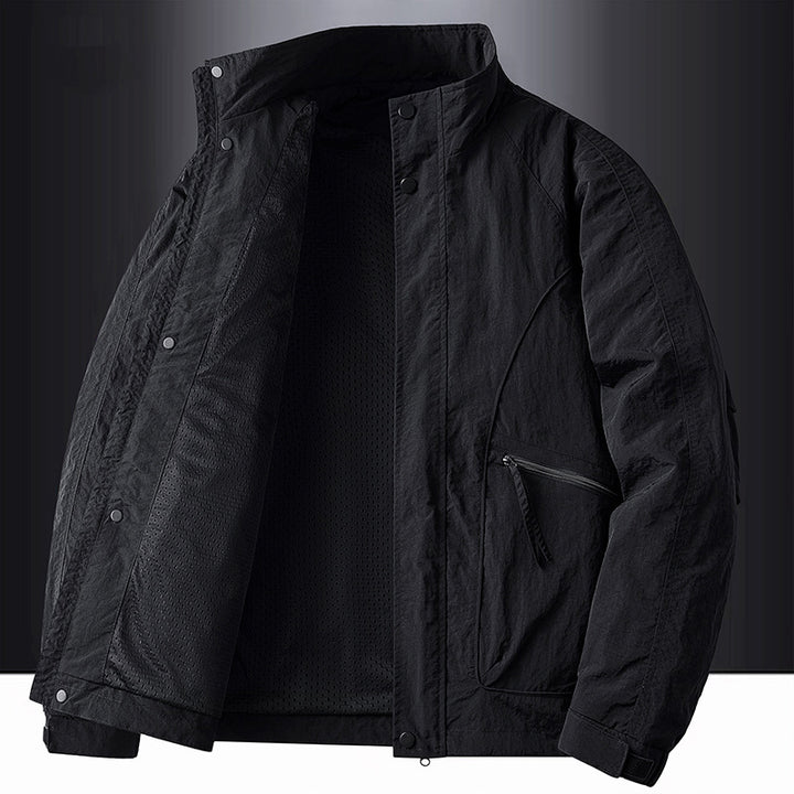 Herren Leichte Übergangsjacke mit hohem Kragen und praktischen Taschen Drune 1788242366