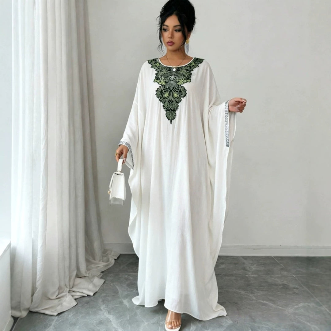 Damen Kaftan-Kleid mit aufwändiger Halsstickerei und weitem Schnitt Drune