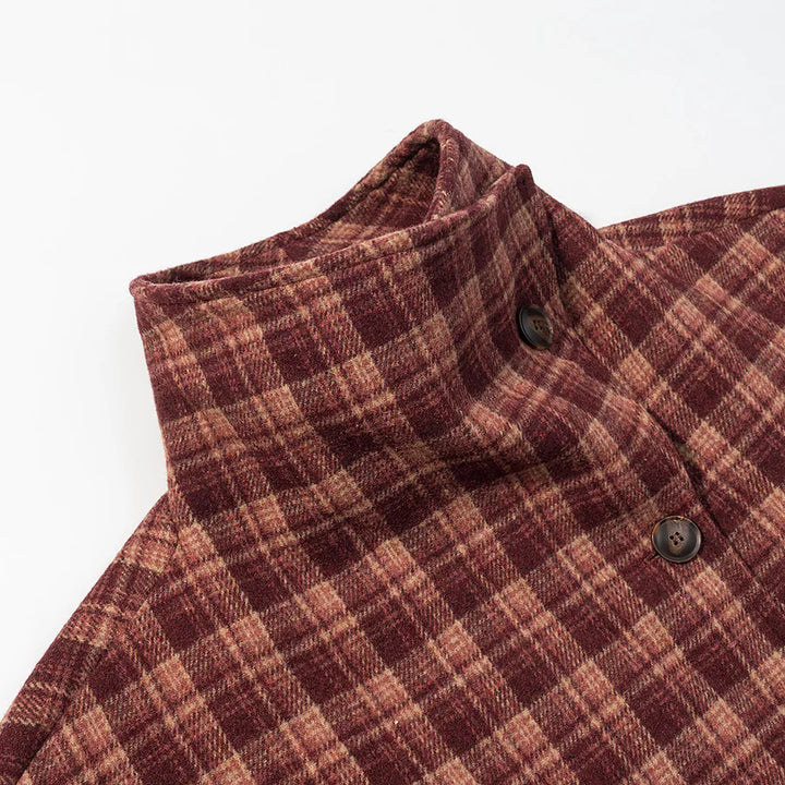 Damen nan boxy kurze Karo-Steppjacke mit hoher Kragenblende, asymmetrischer Knopfleiste und wattierter Innenlage Drune