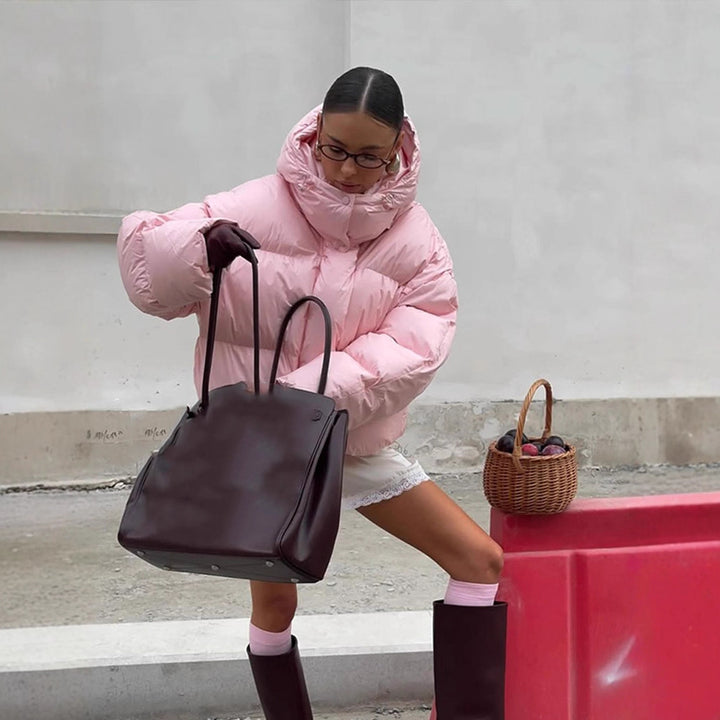 Damen kurze oversized Stepp-Daunenjacke mit Kapuze und hohem Stehkragen Drune