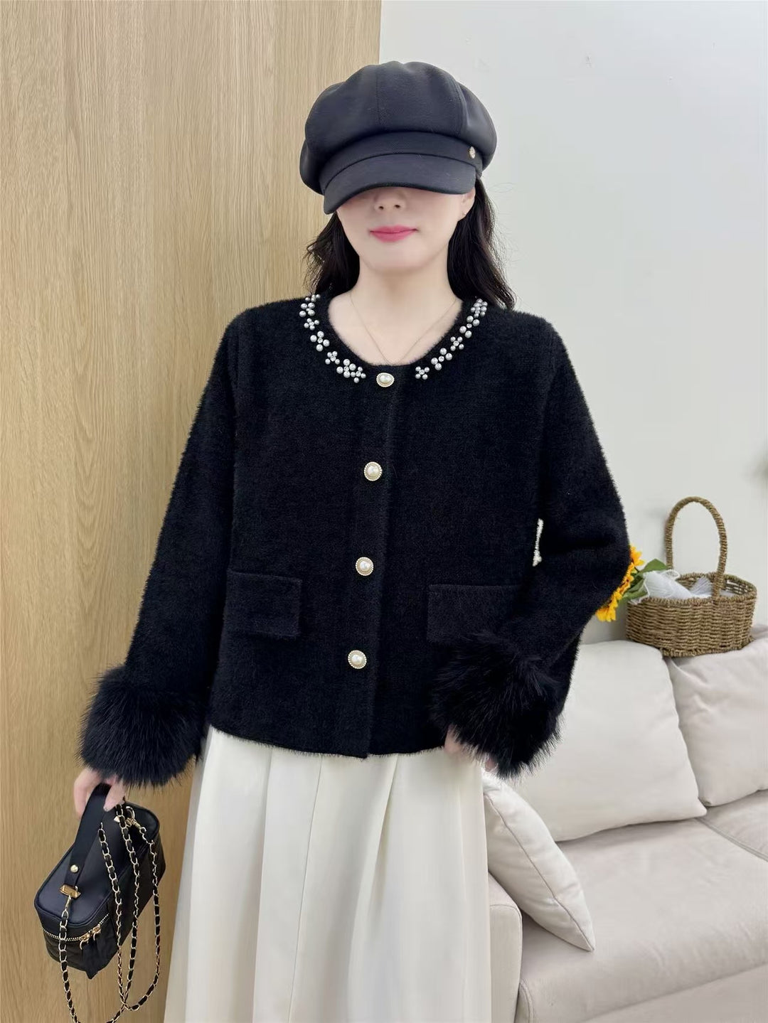 Damen elegante Strickjacke mit Perlenverzierung und flauschigen Ärmeln Drune