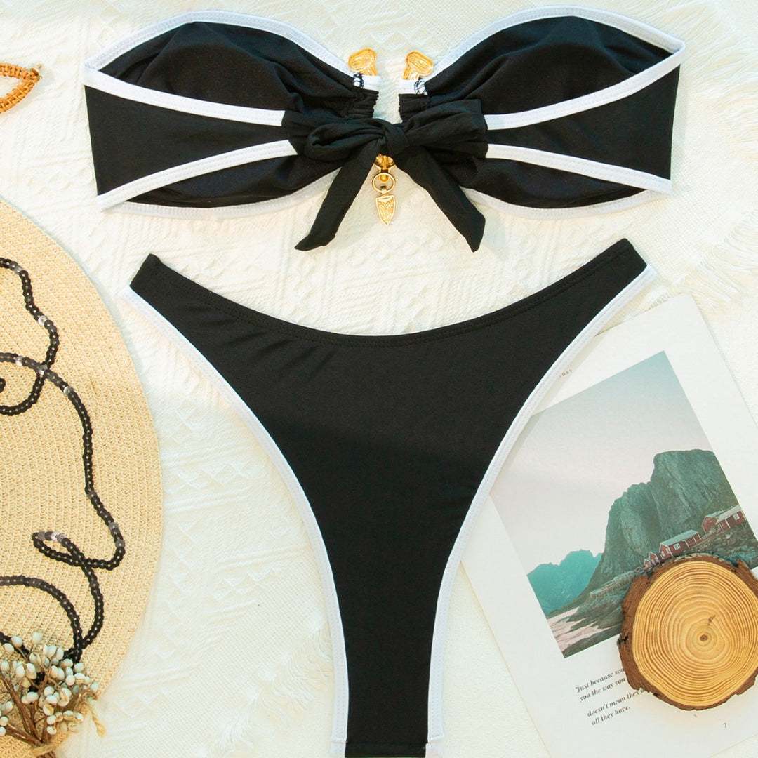 Damen Bandeau Bikini-Set mit elegantem Schlitz und Goldakzenten Drune
