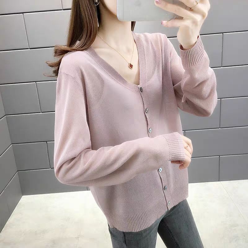 Damen Strickjacke mit V-Ausschnitt und Knopfdetails Drune