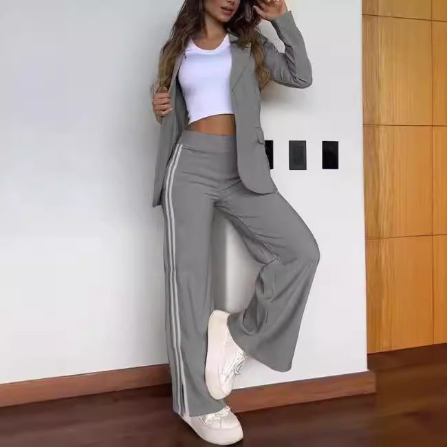Damen nan sportlich-elegantes Zweiteiler-Blazer-Set mit tailliertem Blazer und weitem Jogginghosen‑Schnitt samt Seitenstreifen Drune