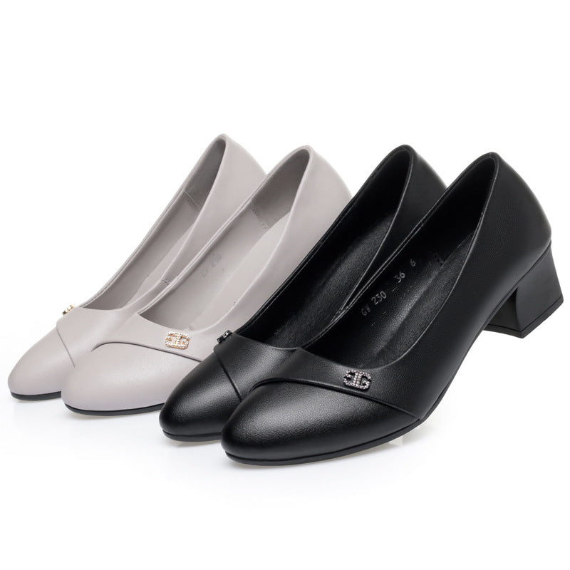 Damen elegante Pumps mit komfortablem Blockabsatz und modischem Schmuckdetail Drune