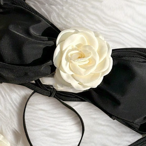 Damen Bikini mit dekorativen Blumenapplikationen Drune