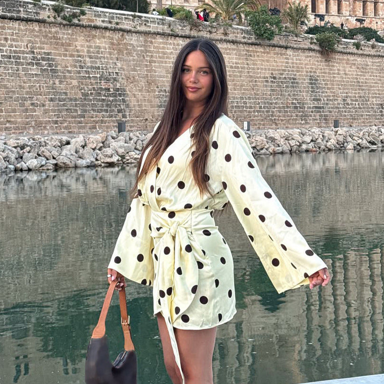 Damen Wickel-Minikleid mit V-Ausschnitt, Glockenärmeln und Polka-Dot-Print Drune