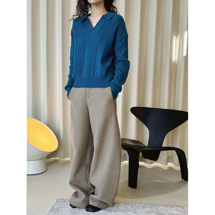 Damen Strickpullover mit Polokragen, V-Ausschnitt und Zopfmuster Drune