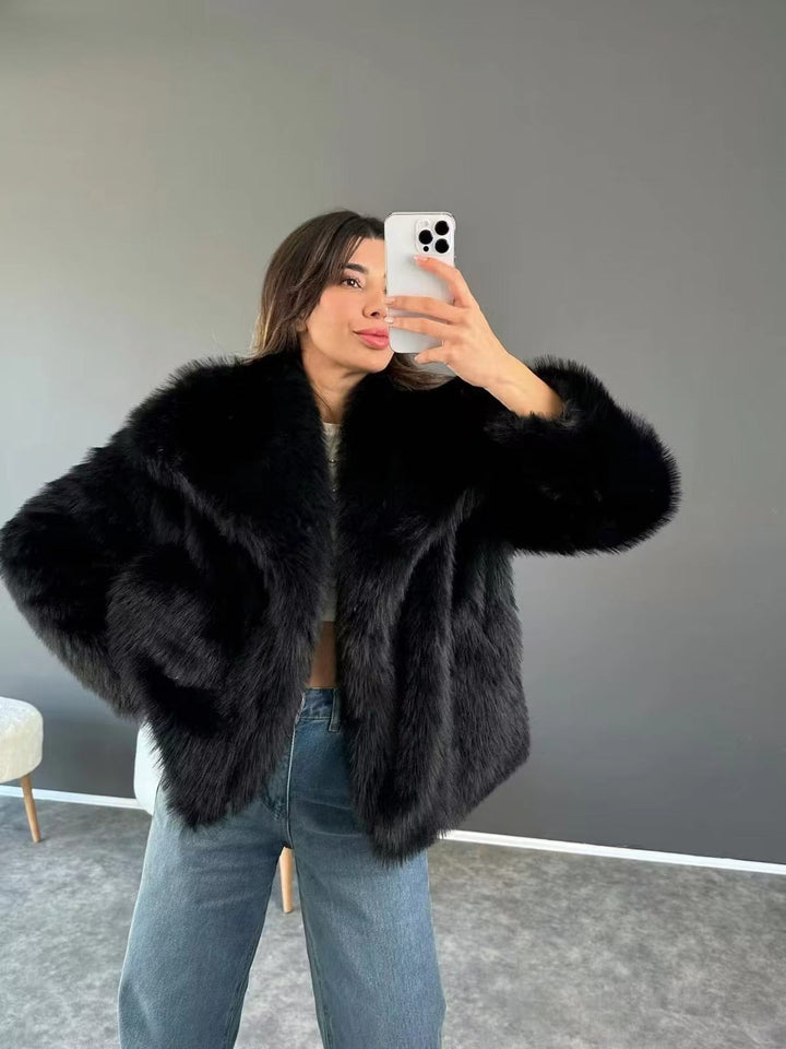 Drune | Embrace Cropped Große Revers Plüschjacke