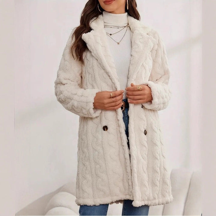 Damen Strickmantel mit besonderer Textur und eleganten Knopfdetails Drune