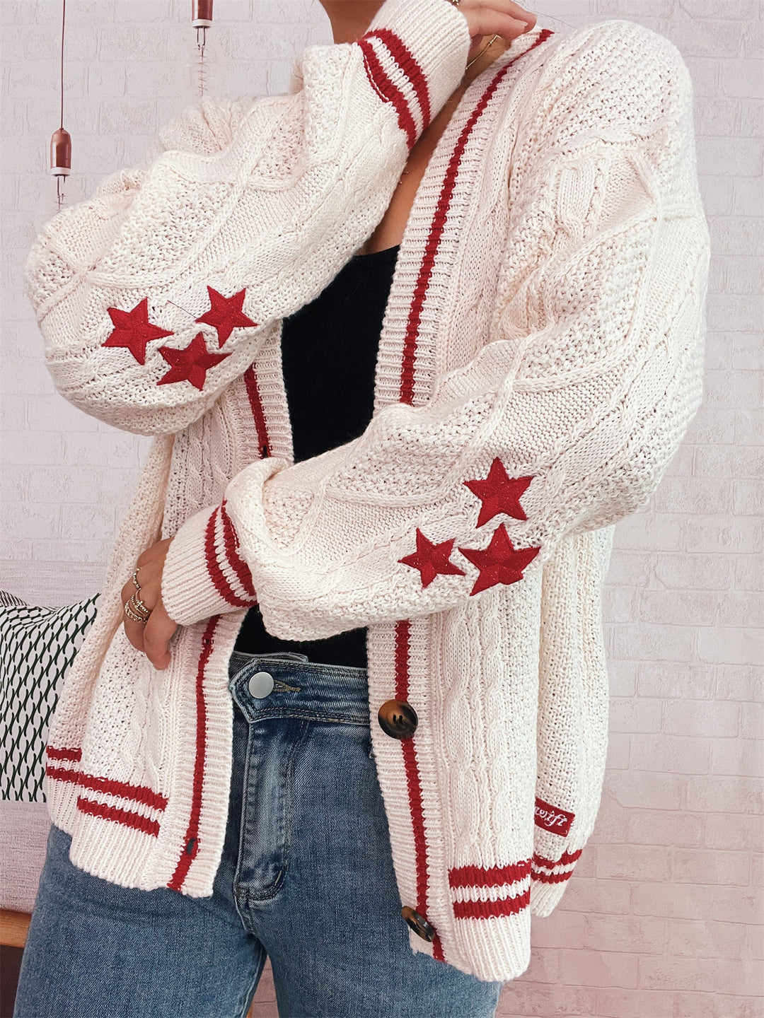 Damen gemütliche Strickjacke mit Sternen-Applikationen und modernen Details Drune