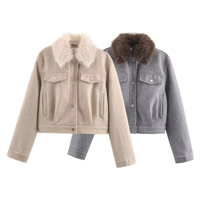 Damen nan kurzer Wollblouson mit abnehmbarem Kunstfellkragen, Brustklappen und verdeckter Druckknopfleiste Drune