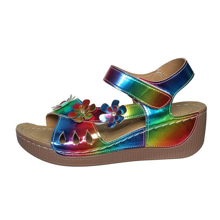 Damen Bequeme Sandalen mit Klettverschluss, gepolstertem Fußbett und Blütenapplikation Drune