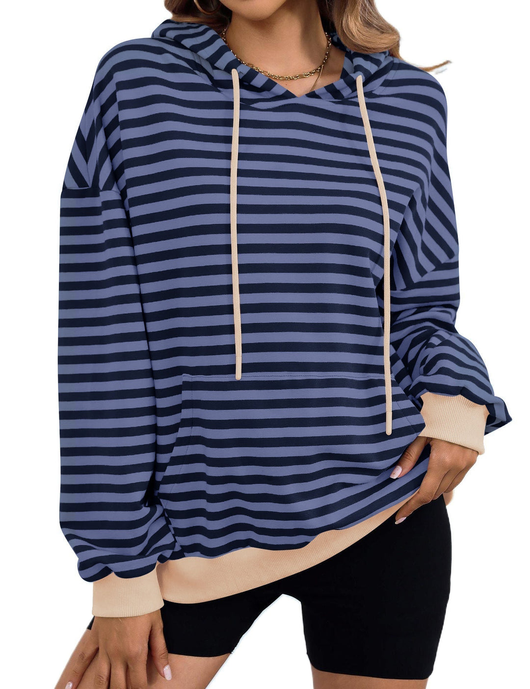 Drune Zeitloser Und Eleganter Hoodie