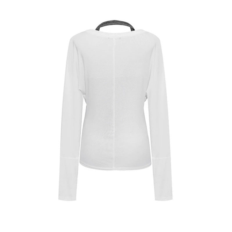 Damen Lagen-Langarmshirt mit tiefem V-Ausschnitt, Neckholder-Innenlayer und seitlichem Script-Print Drune