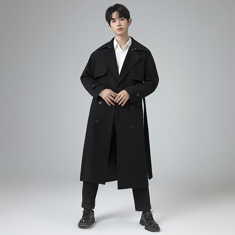 Herren Trenchcoat im minimalistischen Doppelreiher mit breitem Schalkragen und Taillengürtel Drune