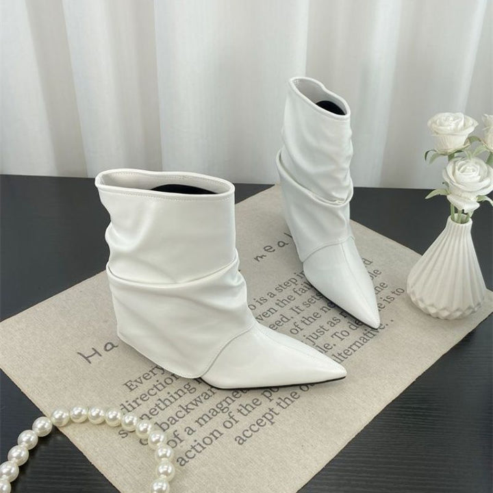 Damen Schlupf-Stiefelette mit gerafftem Schaft und eleganter Spitzkappe Drune