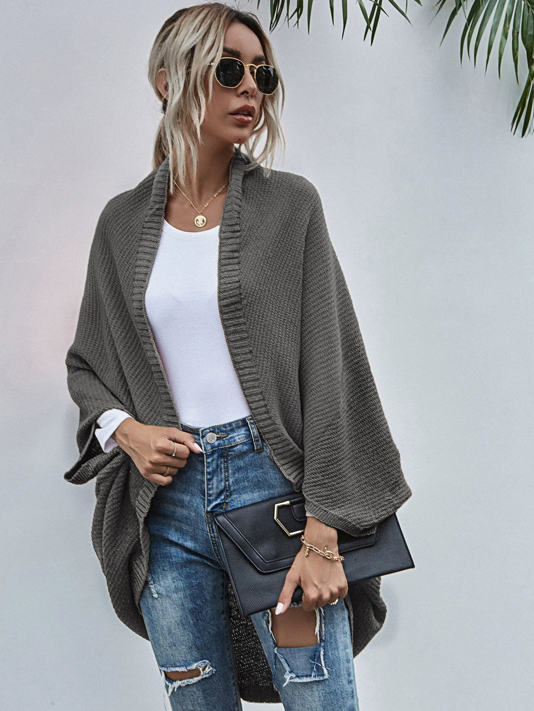 Drune | Strickjacke Oversized Passform Wolle Strick Offen Front Fledermausärmel
