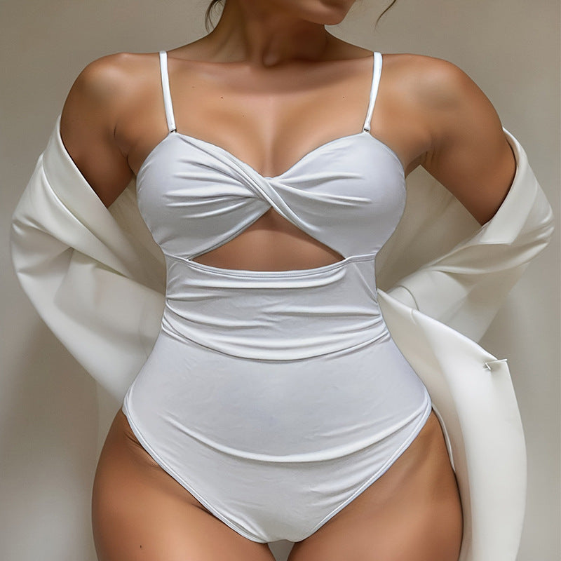 Damen Einteiler Badeanzug mit raffiniertem Cut-Out und verstellbaren Trägern Drune
