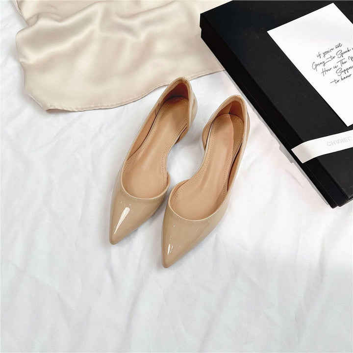 Damen Lack-Ballerinas mit spitzer Zehenform und eleganter DOrsay-Silhouette Drune