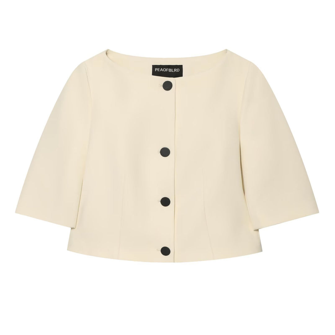 Damen Kurzjacke mit Rundhalsausschnitt, kastiger Silhouette und großen Zierknöpfen Drune