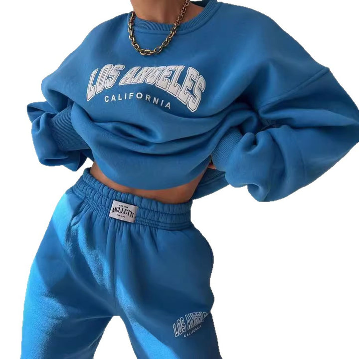 Damen Oversized Lounge-Set aus Baumwollfleece mit Collegestickerei und relaxed Jogginghose Drune