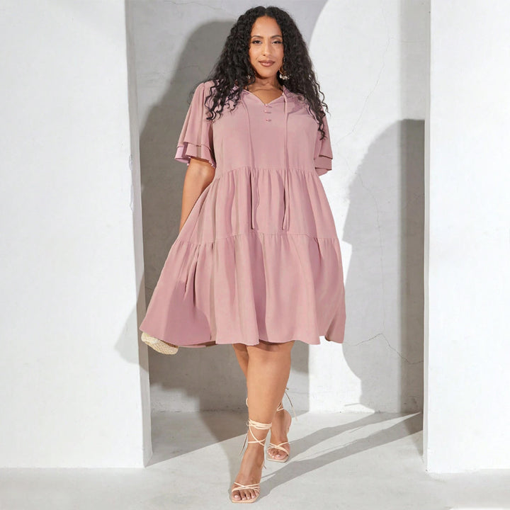 Damen luftiges Freizeitkleid mit verspielten Rüschen und elegantem Bindegürtel Drune