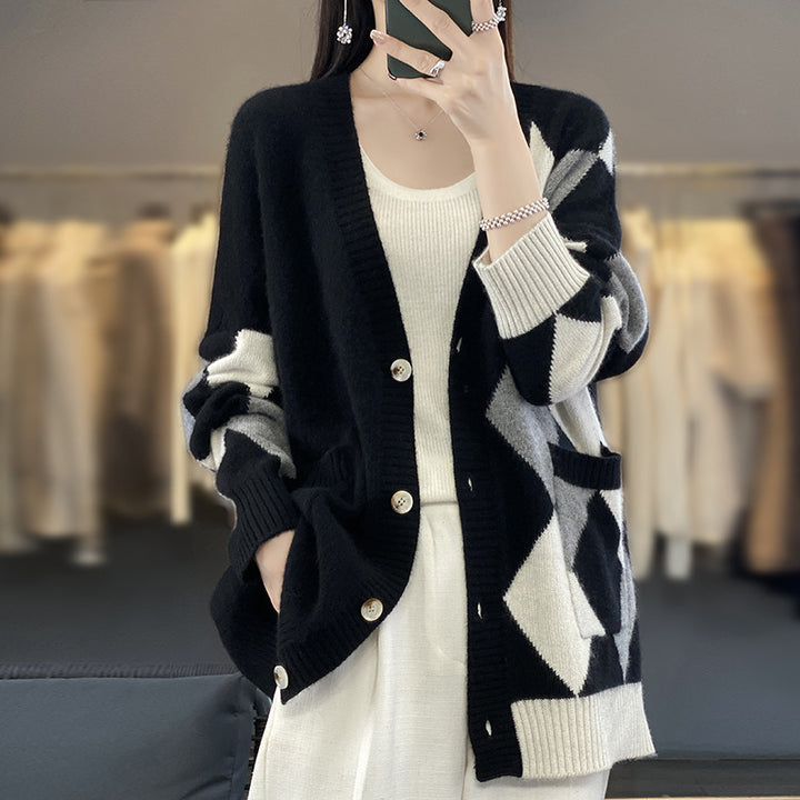 Damen Grobstrickjacke mit modernem Karomuster und praktischen Taschen Drune