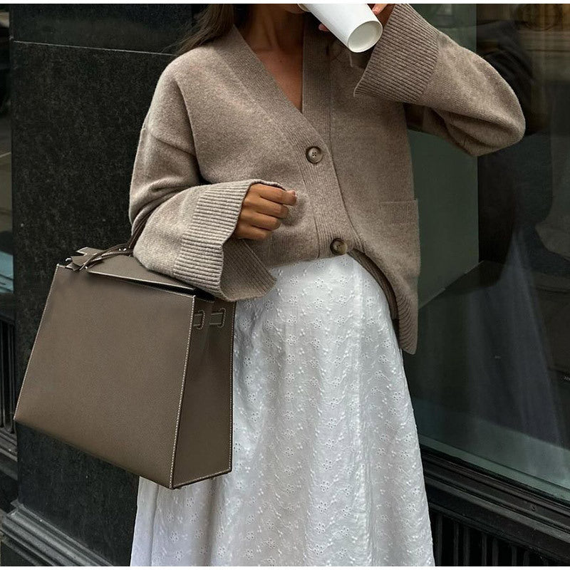 Damen Strickjacke mit eleganter Schnittführung und oversized Ärmeln Drune