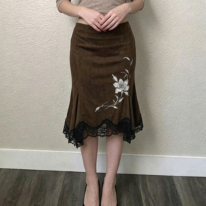 Damen Midirock aus Velourslederimitat mit floraler Stickerei und Spitzenbesatz Drune