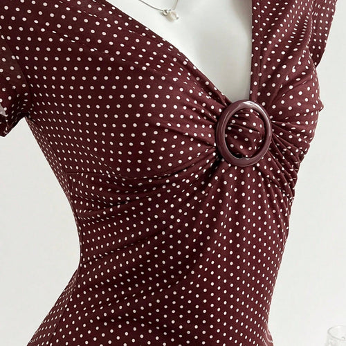 Damen Figurschmeichelndes Shirt mit dekorativem Ringdetail Drune