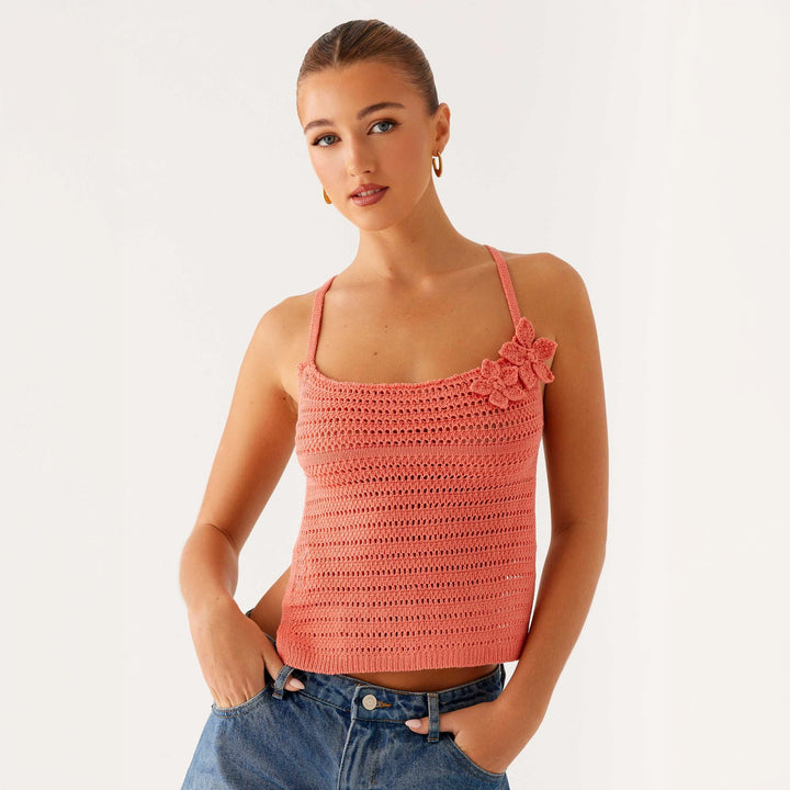 Damen gehäkeltes Top mit floralen Akzenten Drune