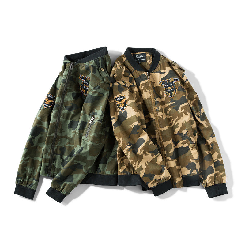 Herren Military-Camo Bomberjacke mit Patch-Details, Ärmeltasche und gerippten Bündchen Drune