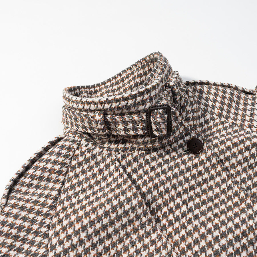 Damen Kurzjacke im Hahnentritt mit Stehkragen, Doppelreiher und Taillendetails Drune
