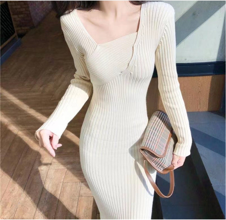 Damen Strickkleid mit elegantem Off-Shoulder Design und feiner Rippstruktur Drune